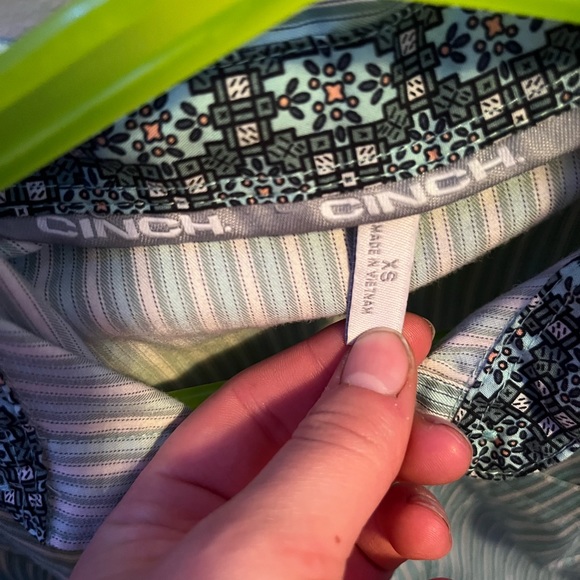 rodeo women’s and men’s button ups - Picture 8 of 9